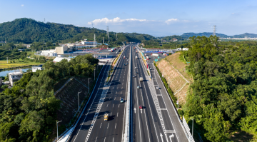 行车体验大跃升!长深高速河惠段改扩建项目通过交工验收