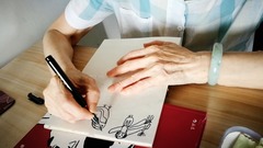 微视频｜我在养老院带爷爷奶奶办画展