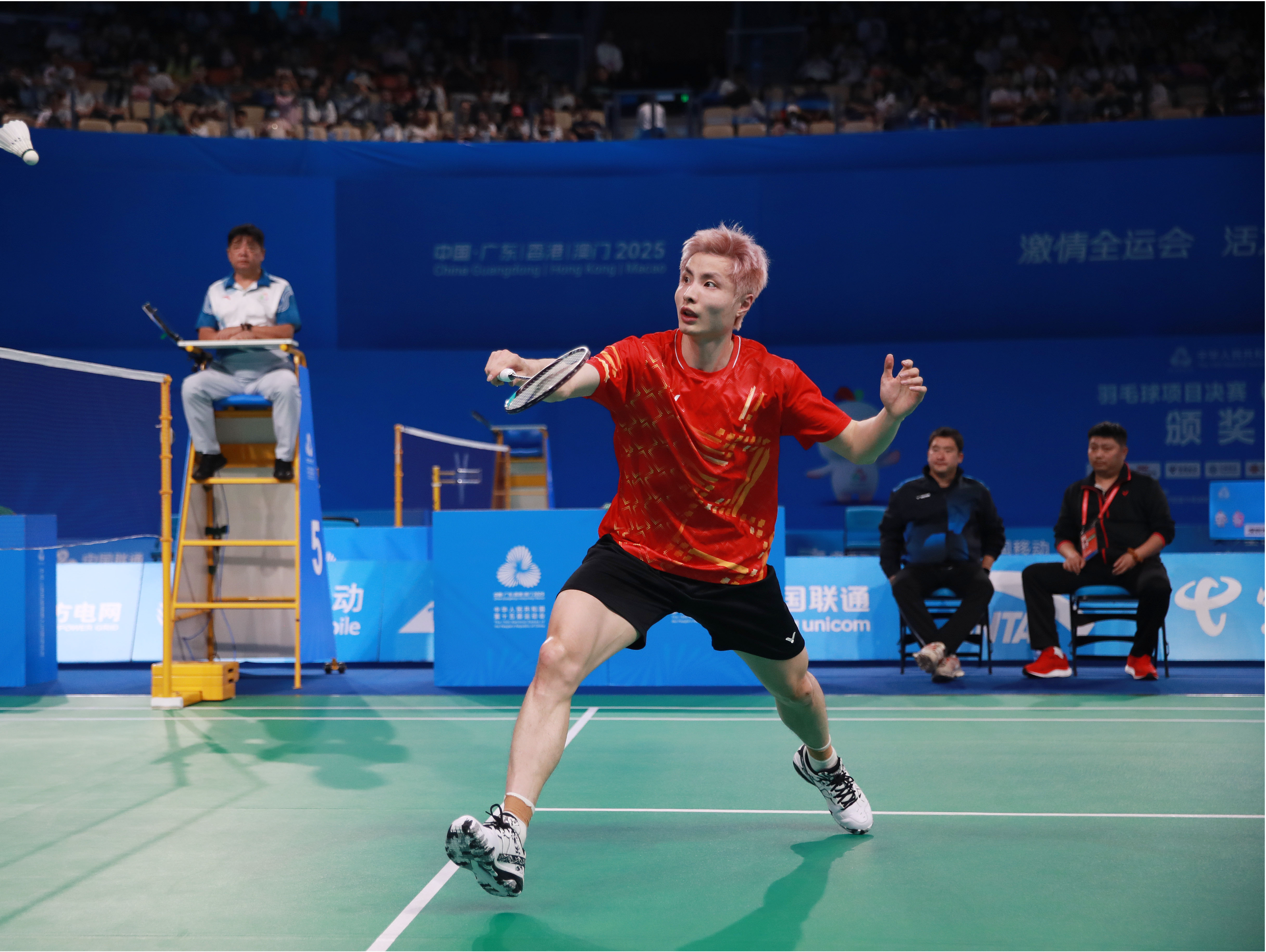 羽坛星光背后：十五运淬炼的成长密码与薪火传承