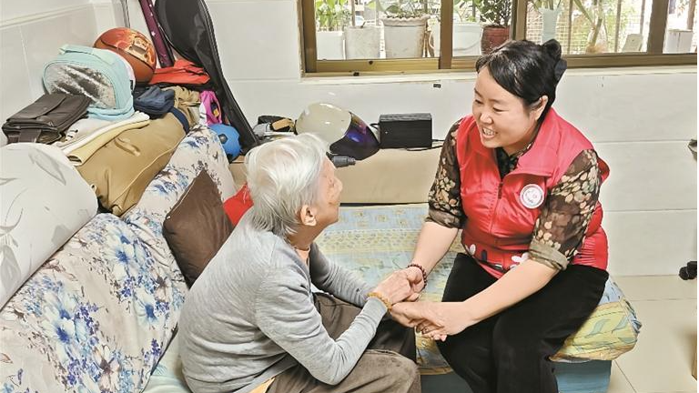 布心社区助老服务“一键直达”