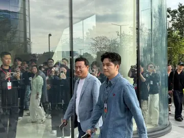 樊振东都来兼职“上班”!深圳的总部经济,到底有多吸睛?