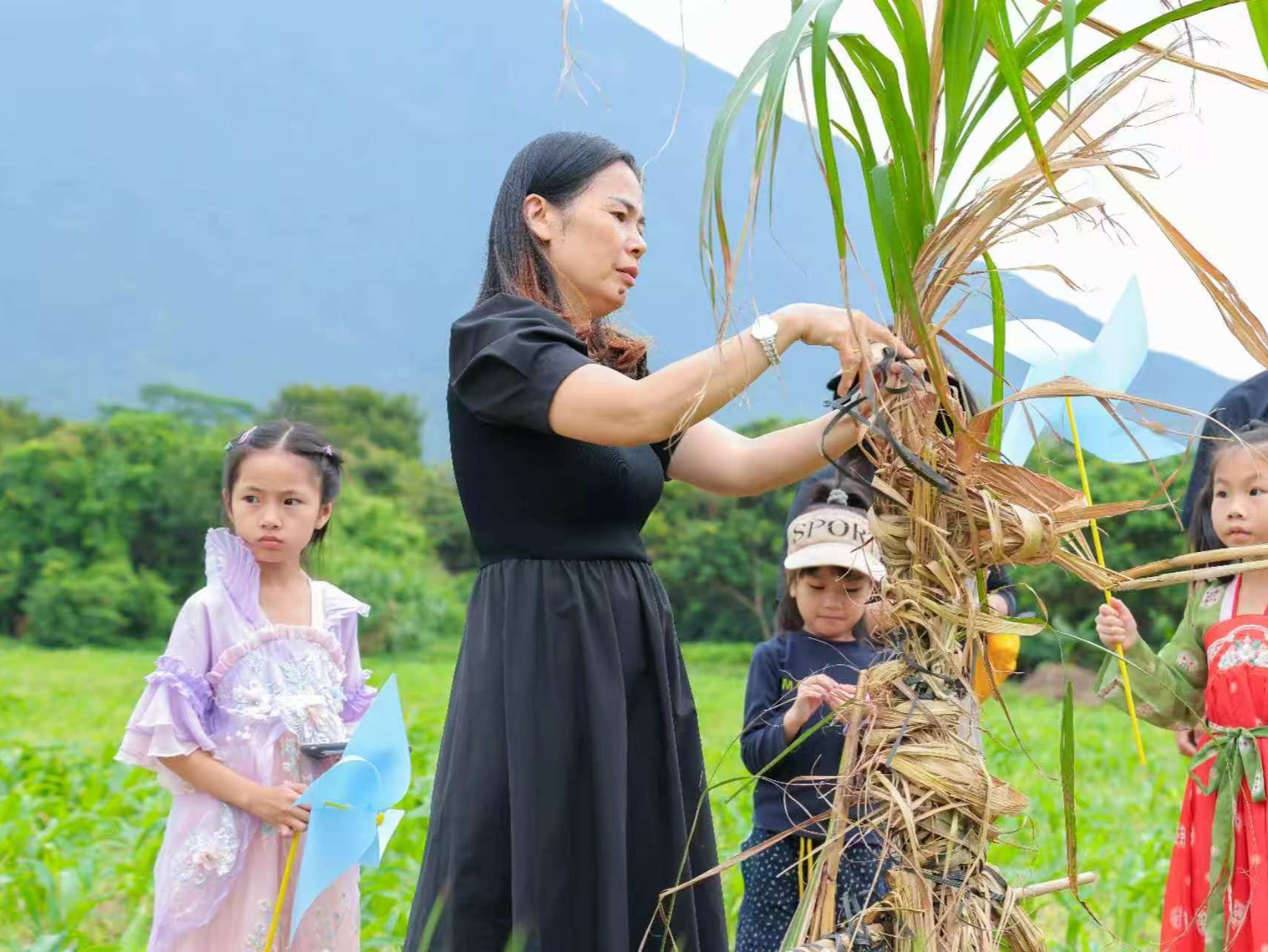农耕研学+廉洁家风,新大社区开展特色主题宣传活动