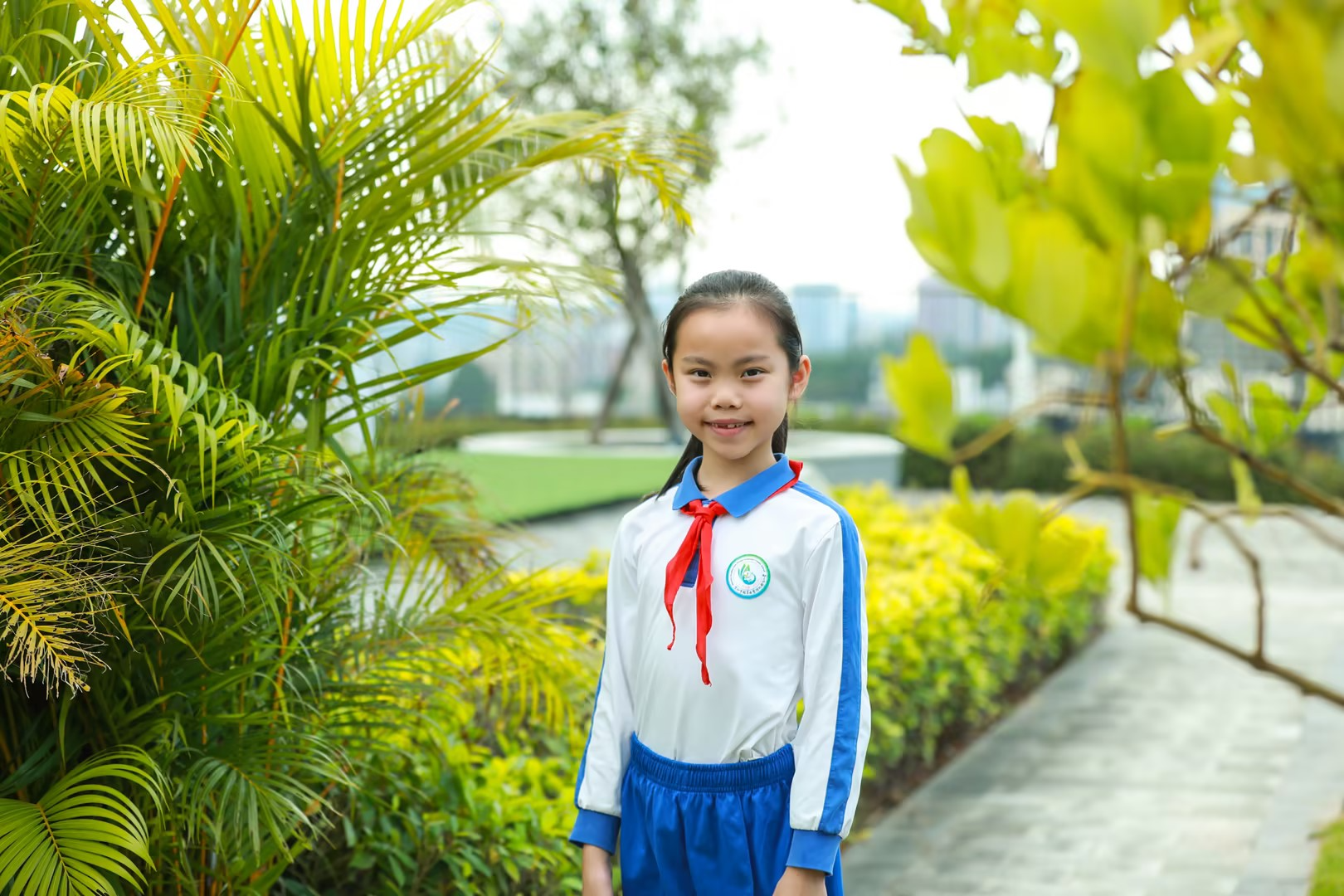 【赛道二】龙华十佳“小小领读人”刘方晨：做生活中勇敢的“小鹅”，慢半拍也能照亮世界