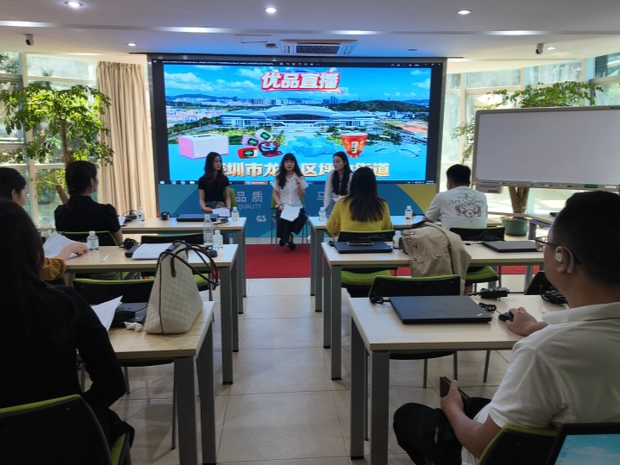 政企协同助出海！坪地街道“AI直播”为优品企业注入数字动能