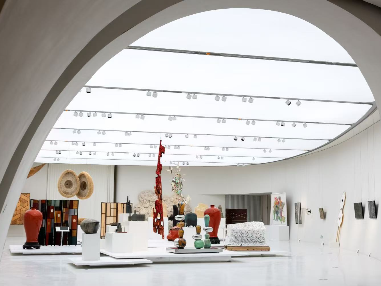 水落石出，这些“石头”里究竟藏着什么？深圳湾文化广场11月23日起正式对公众开放