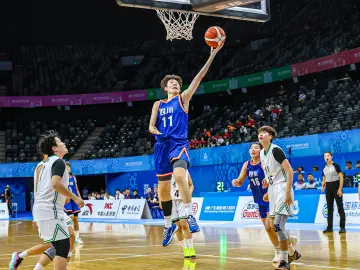 四川女篮大胜辽宁 豪取四连胜成为最大夺冠热门