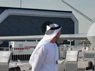 C919首次在中东地区展示 “中国力量”组团亮相迪拜