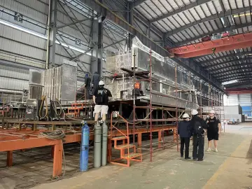 湾区逐浪向海图强 珠海澳龙船艇打造多项“国内首个” 