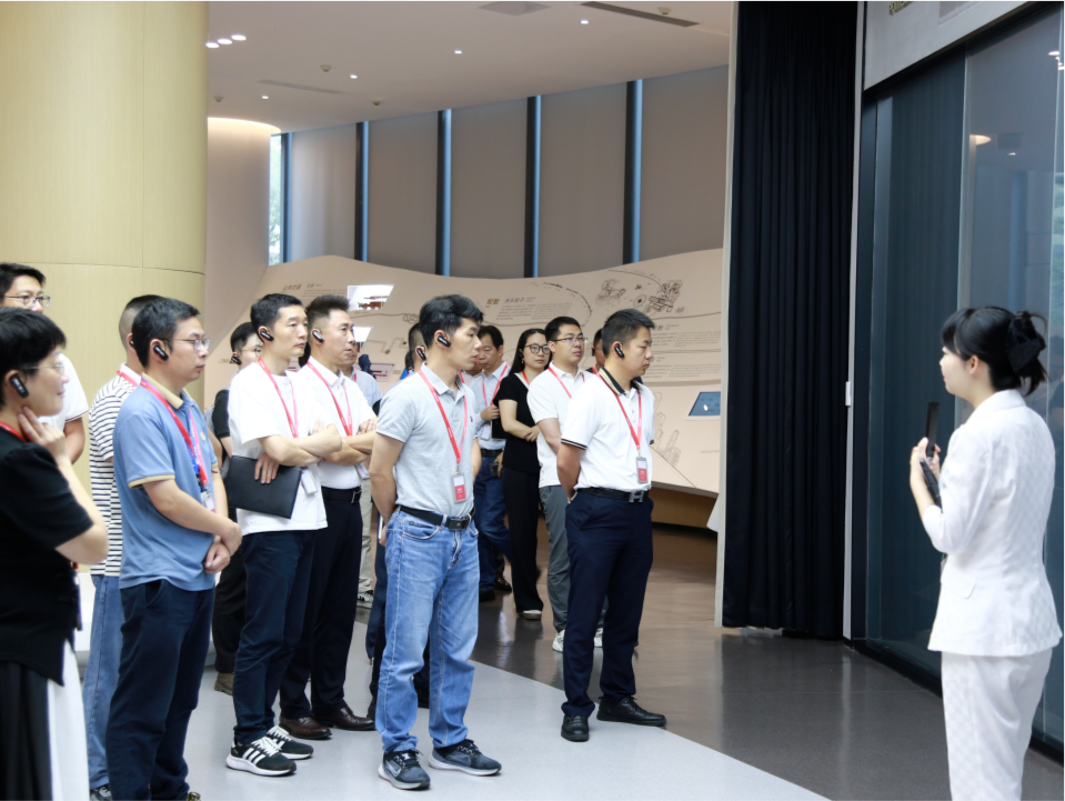 【活动报道】“智汇龙华・数创未来”——工业数智化应用交流会之走进汇川活动圆满举行