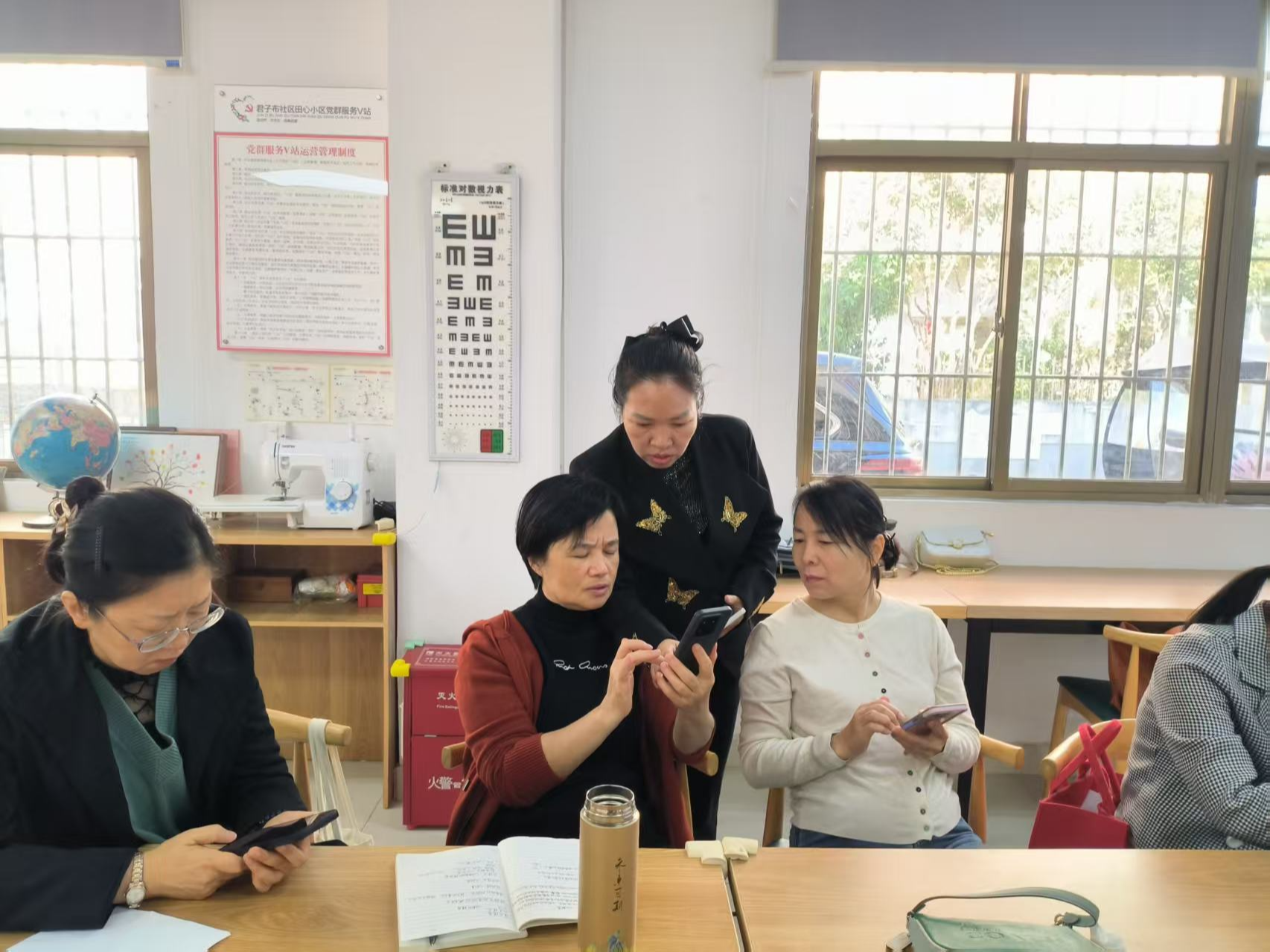 向家暴说“不”！观澜街道君子布社区这场反家暴活动干货满满