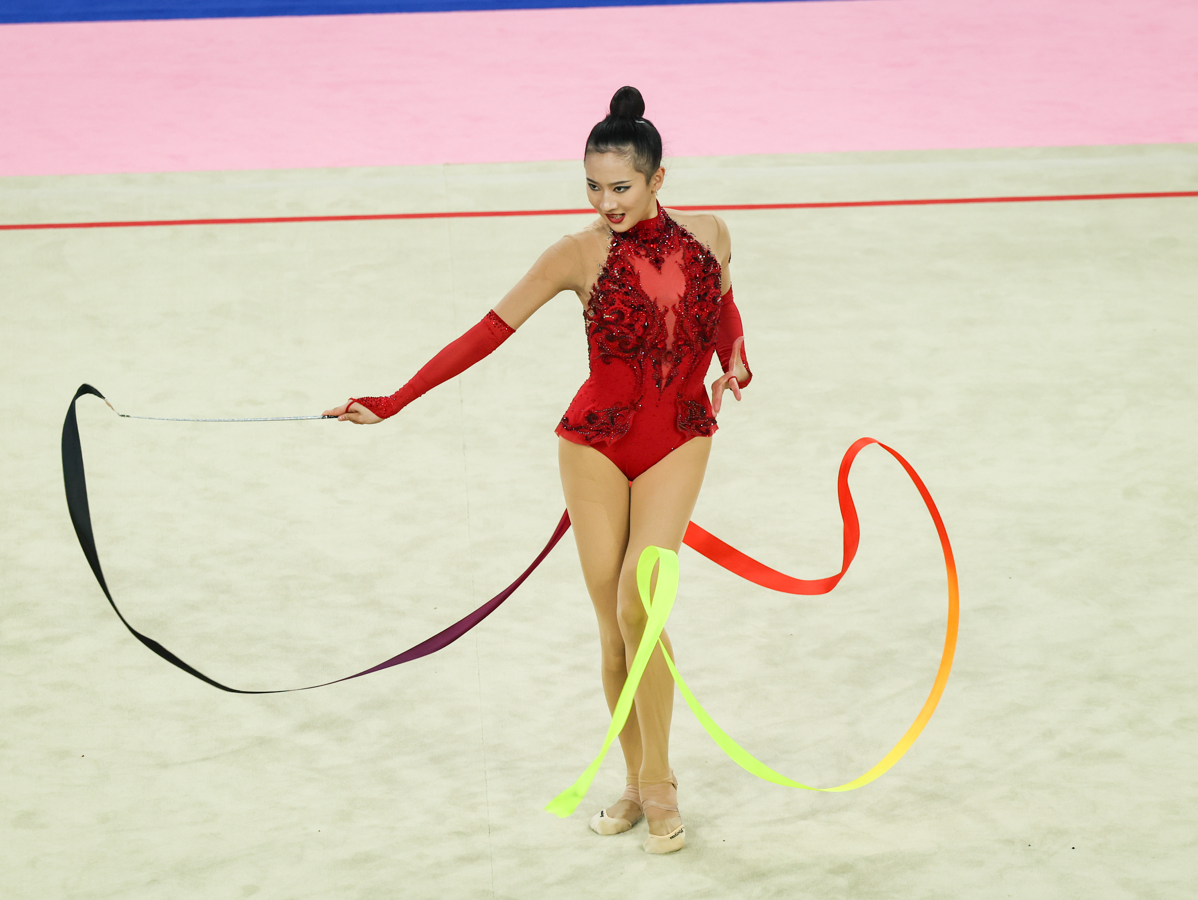 十五运会艺术体操个人全能：王子露夺得金牌