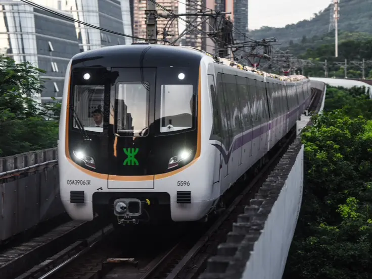 深圳2条地铁新线“跑图”试运行，早晚高峰部分区段运能最高提升44%