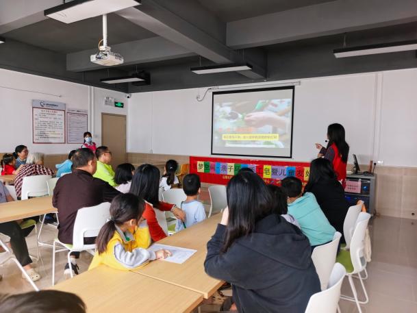 共筑儿童友好家园！平湖山厦社区开展儿童友好社区日活动