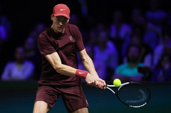 （外代二线）（36）网球——巴黎大师赛：辛纳夺冠