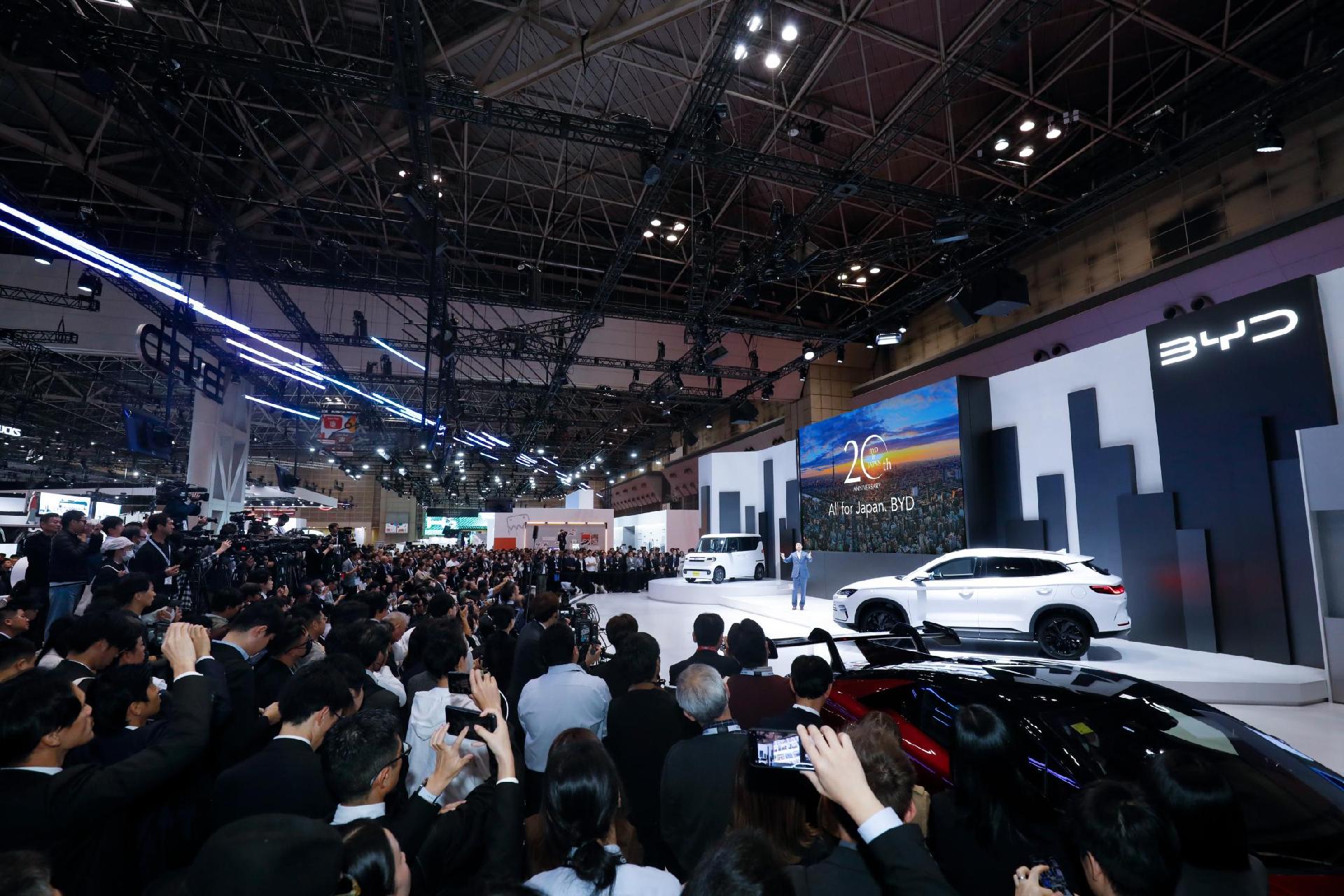 比亚迪前三季营收5663亿元创新高,智能化车型与海外市场成增长双引擎