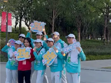 “手机拍满了，心也被填满了” 十五运会闭幕式上，我们和观众聊了聊