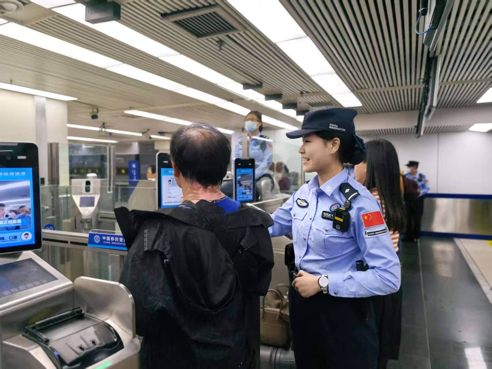 “秒速”通关！罗湖口岸“刷脸”智能通关来啦