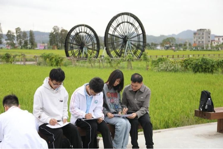 “百千万工程”每天在变化｜左步村用艺术唤醒古村 业态激活乡脉
