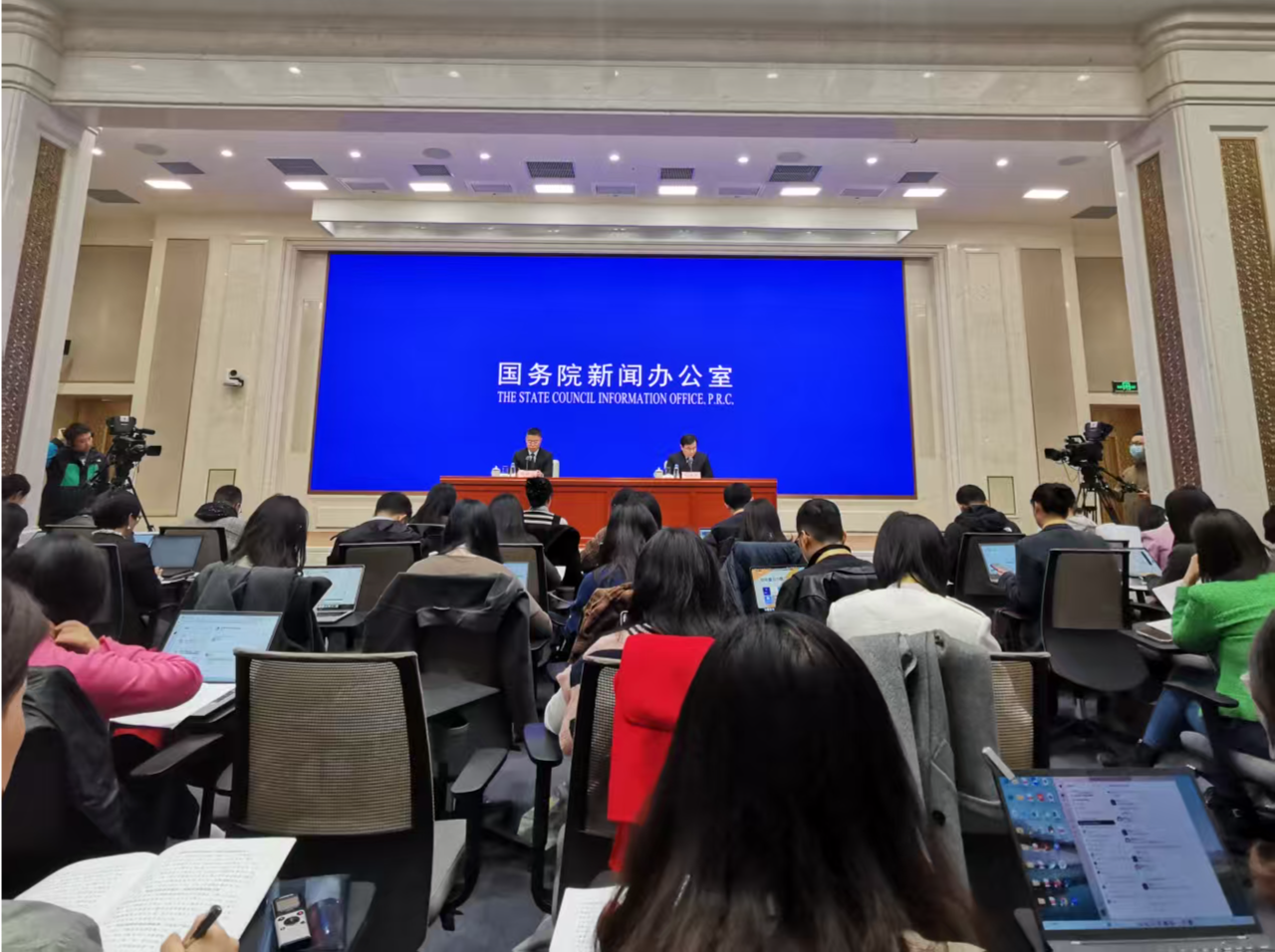 国家统计局：我国货物进出口保持持续增长，展现较强韧性和活力