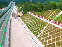 广韶高速改扩建有效缓解节假日交通拥堵