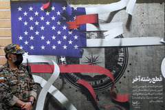 伊朗多地举行反美反以集会（3）