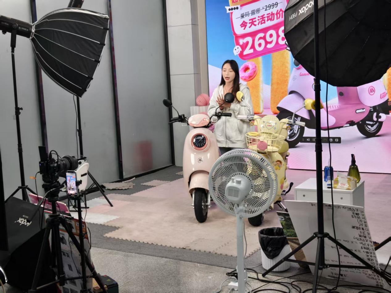 “智”造焕新，电商火爆！走马揭阳感受产业升级新脉动