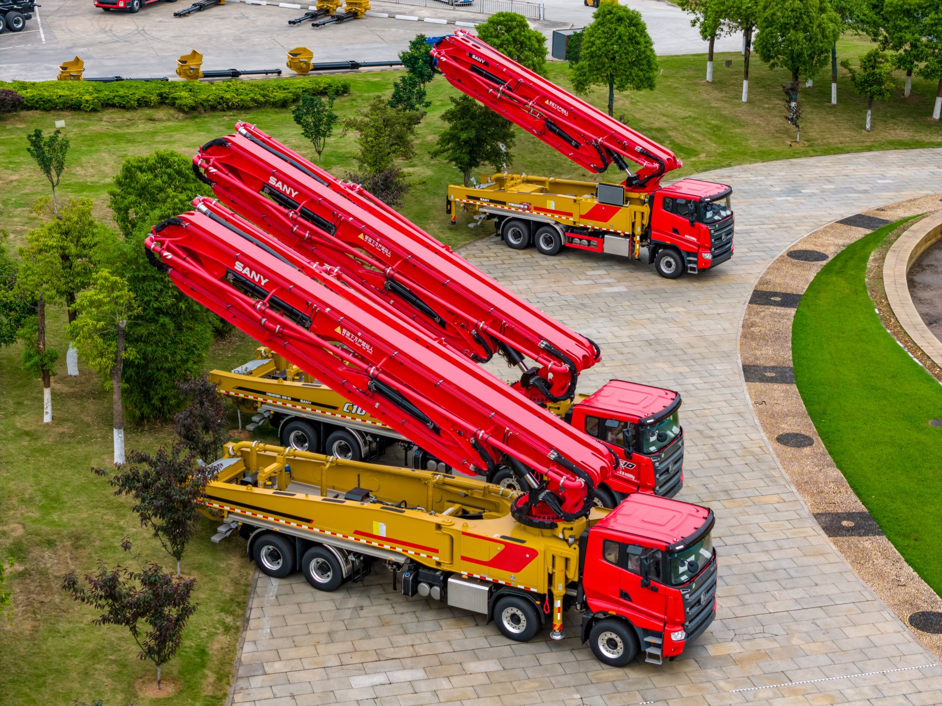 “挖掘机一哥”，比较烦