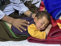 阿富汗北部地震已致24人死亡630多人受伤 （3）