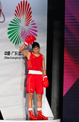 （全运会）（13）拳击——女子66公斤级八分之一决赛：杨柳晋级