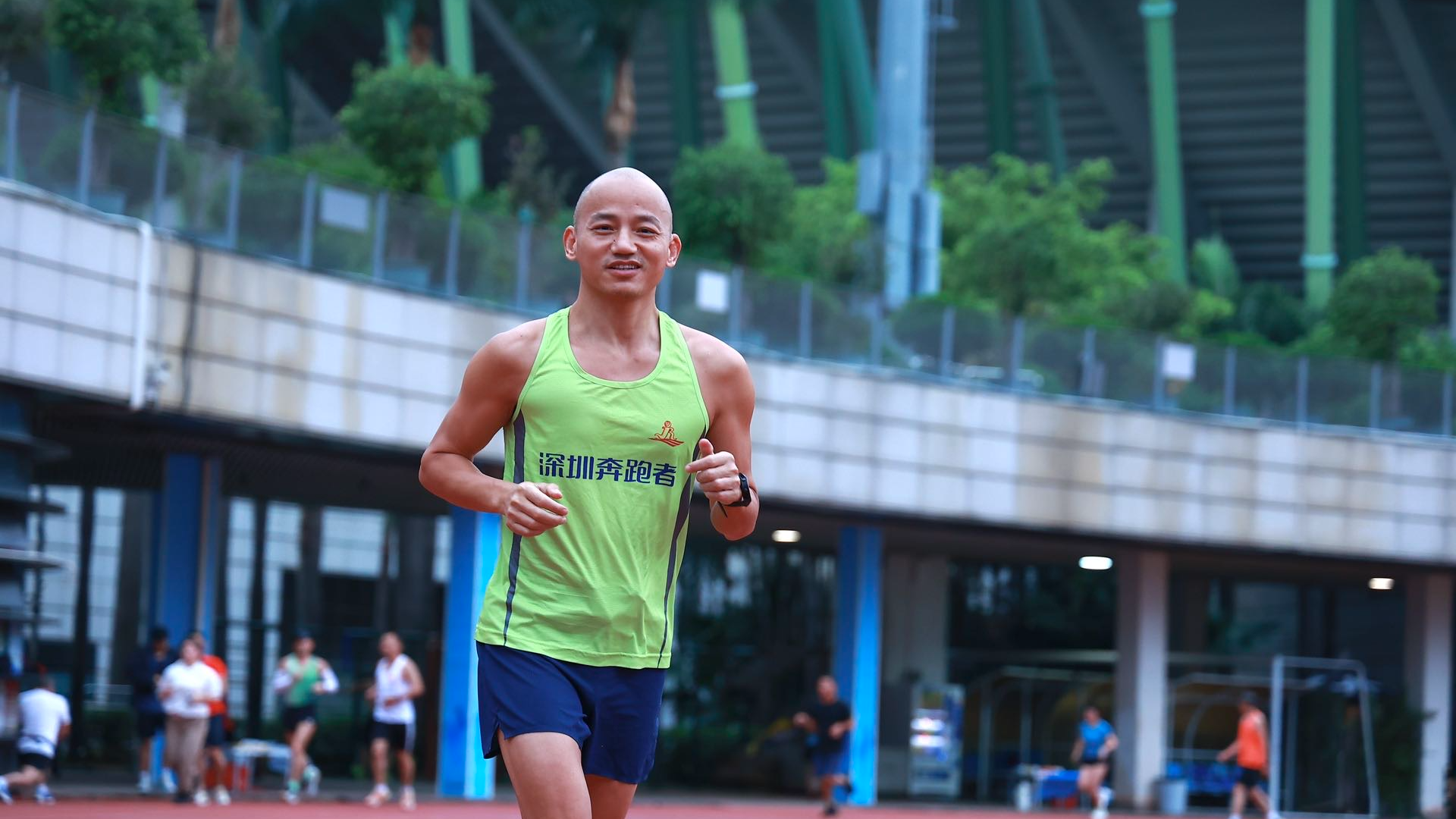 我的全运印记 | 全运东风拂宝安，跑友刘辉平用奔跑写就健康答卷