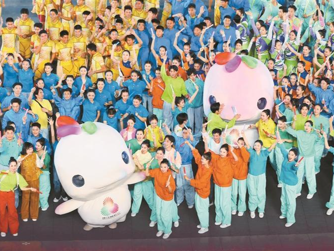 第十五届全国运动会在深圳闭幕 王沪宁出席闭幕式   