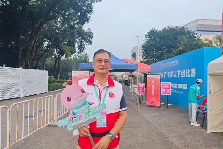 急救专家变身志愿先锋！香港志愿者邓念慈跨城服务十五运