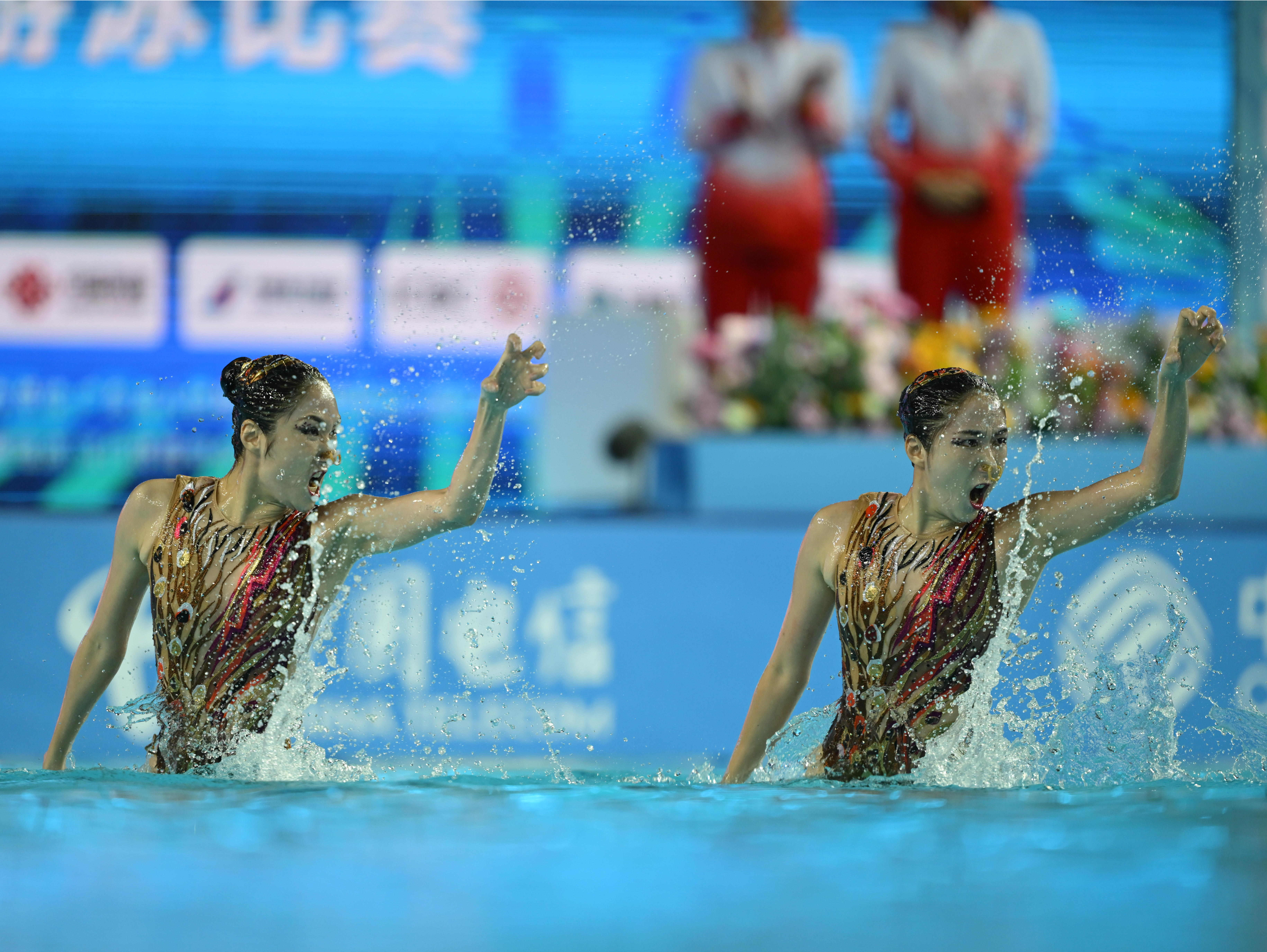 深圳花游姐妹花摘金!