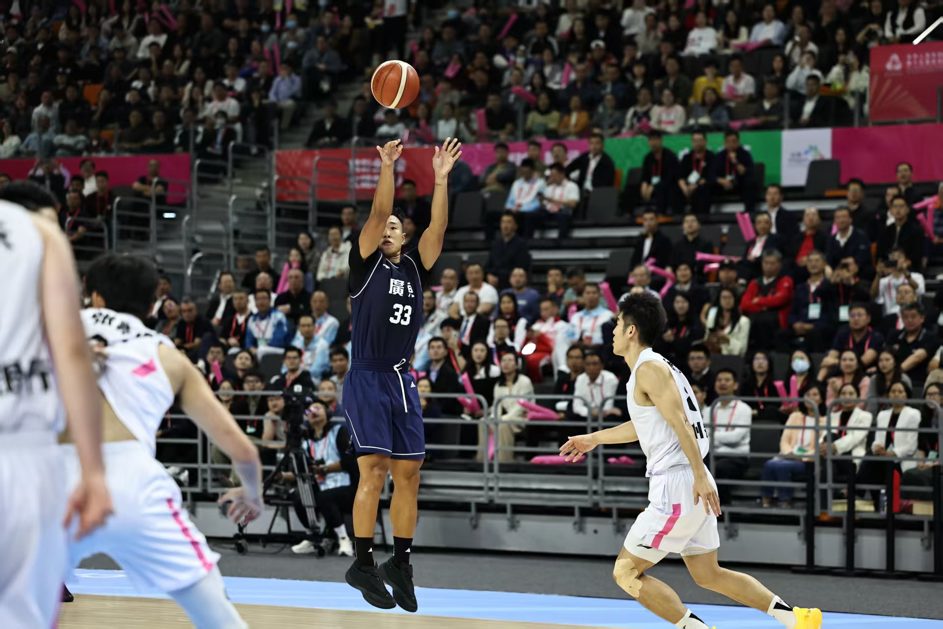 十五运男篮成年组广东队摘金！深圳双子星闪耀