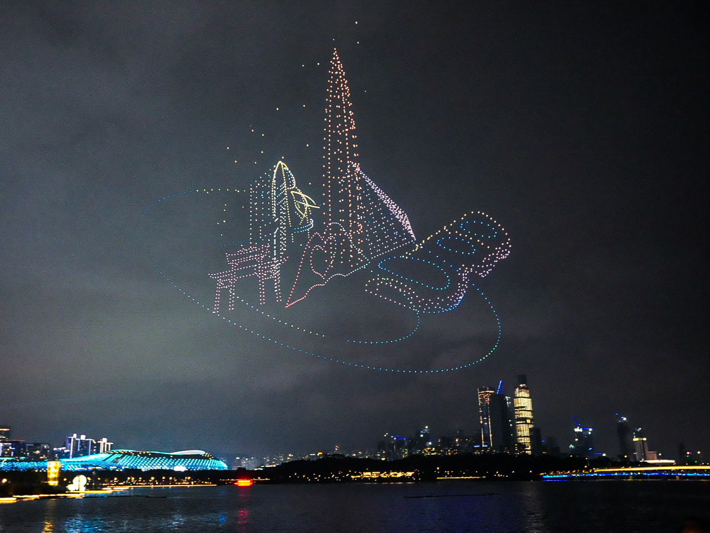 从“海之门”到光影长廊，全运会如何“刷新”一座城？