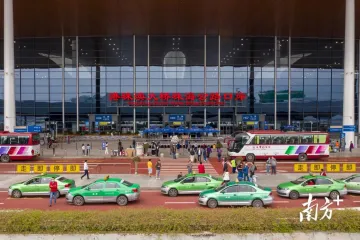 当“粤车南下”拥抱“港车北上”，大湾区互联互通“加速跑”