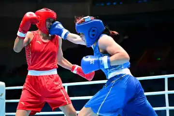 十五运会女子拳击赛禹立赛获63~66公斤级冠军