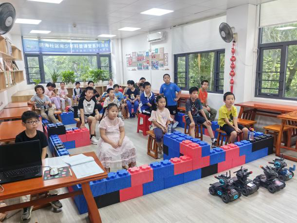 南山前海社区青少年科普课堂系列活动收官，点燃青少年科技梦想