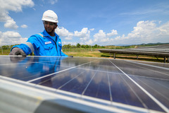 新华全媒头条｜以中国式现代化新成就为亚太和世界提供新机遇——习近平主席重要讲话为共建开放型亚太经济指引方向汇聚力量（5）