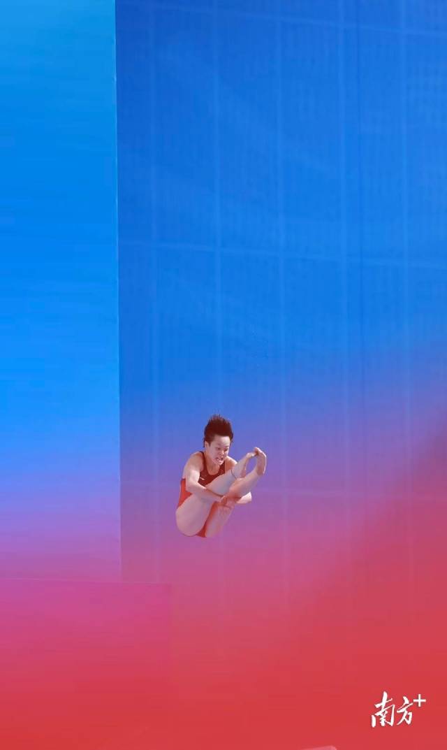 陈艺文在比赛中。