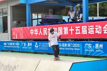 13岁小将刷新深圳全运会滑板最佳成绩！他说打着石膏也要上