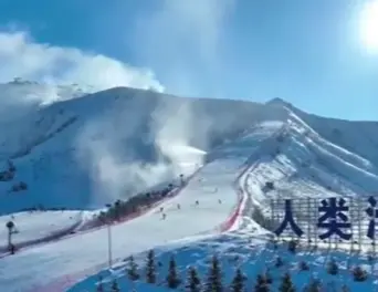春秋假带火文旅市场后，“雪假”在新疆、吉林快速落地