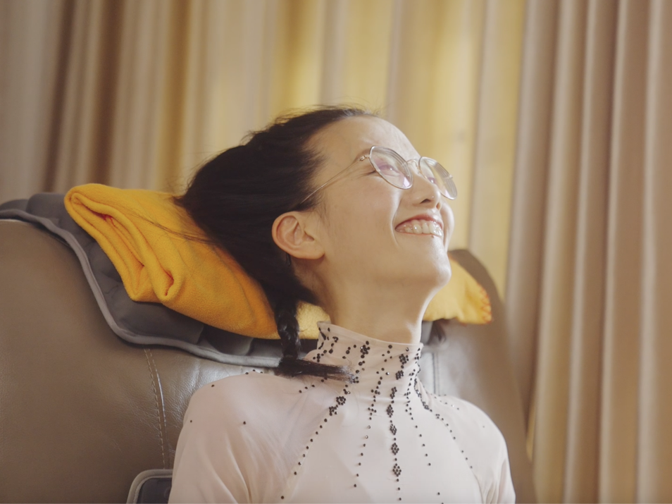 从帮一位渐冻舞者“圆梦”，到助一群人“破冰”，一家深圳企业的暖心奔赴