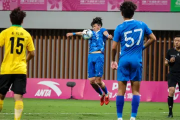 距金牌就4分钟!十五运男足U20广东队夺银