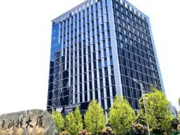 万兴科技捐赠100万港元，驰援香港大埔火灾救助