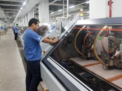 两部门：到2035年，适配高比例新能源的新型电力系统基本建成