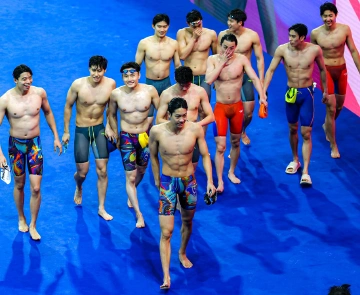 全运会游泳赛场群星扎堆 “神仙打架”背后的江湖与传承