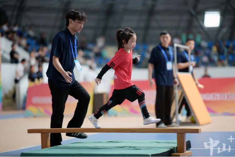 320多名幼儿跑酷！中山市首届幼儿体适能公开赛举行