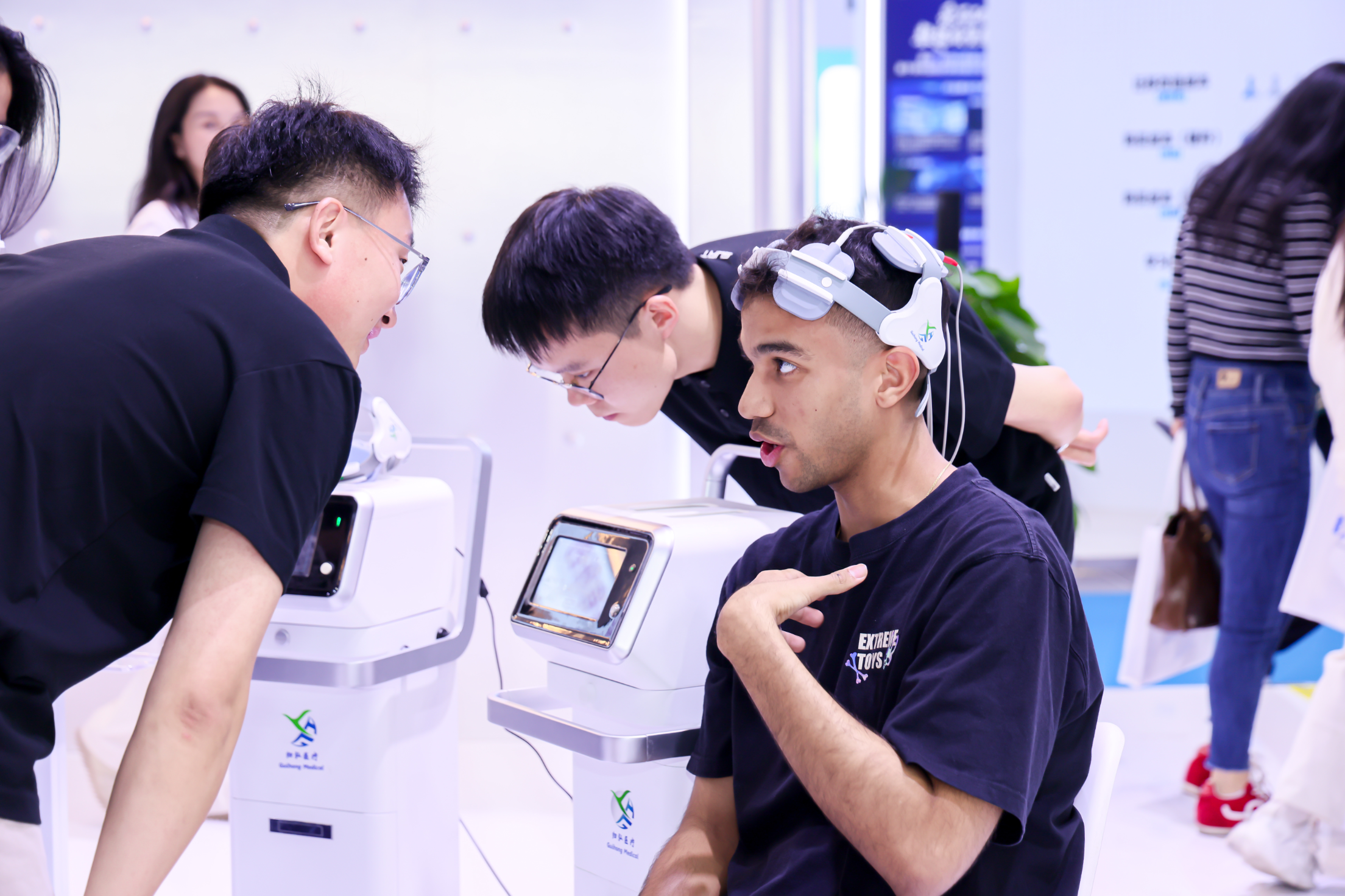 深圳理工高交会“放大招”：未来太空医院首秀，原创新药打破国际垄断