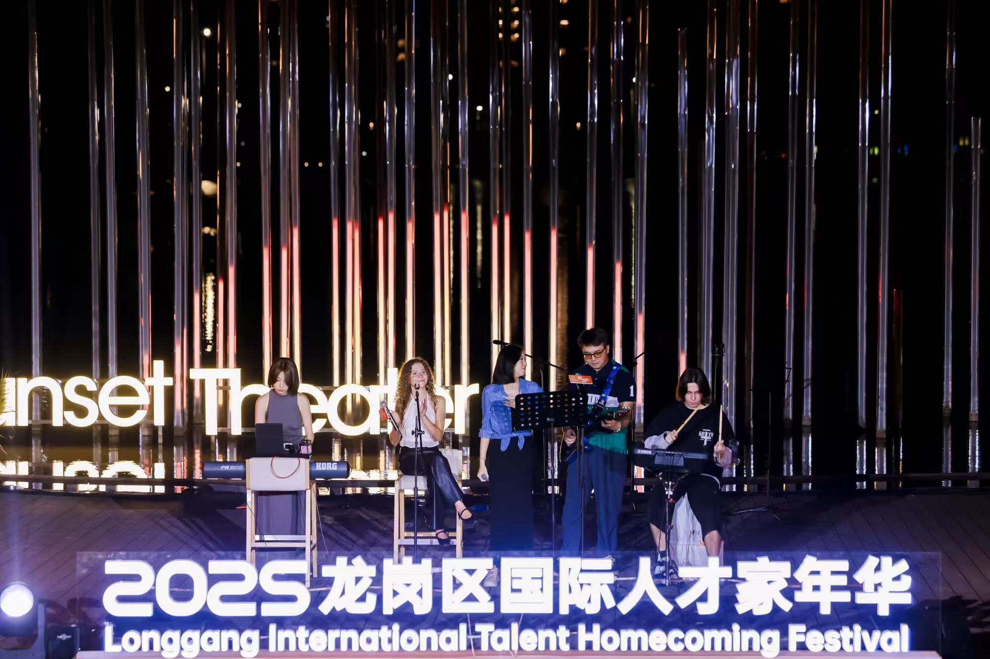 @全球英才，国际人才服务卡、经贸中心…龙岗人才专属福利已就位！